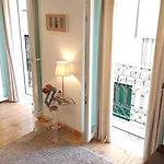 Lägenhet Bairro Alto - Bica 1