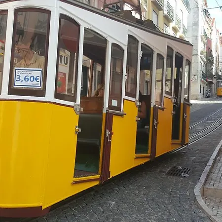 Bairro Alto - Bica 1 Lisbona