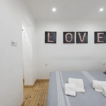 Bairro Alto - Bica 1 Lisbona