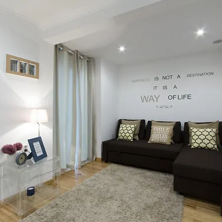 Apartment Bairro Alto - Bica 1 *
