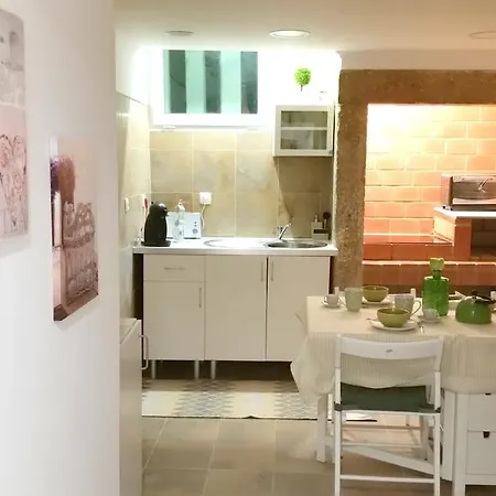 Apartment Bairro Alto - Bica 1