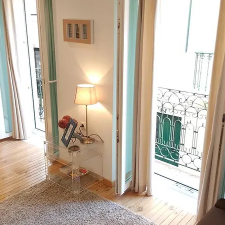 Apartment Bairro Alto - Bica 1