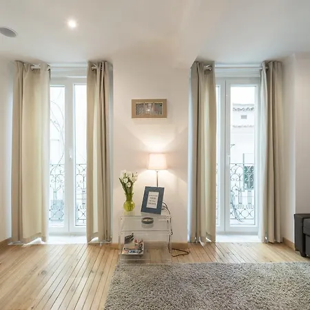 Apartment Bairro Alto - Bica 1 *