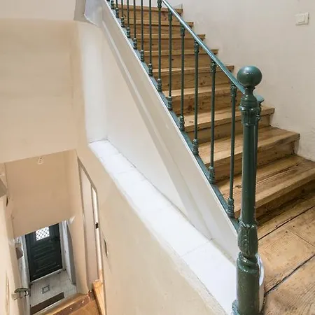 Apartment Bairro Alto - Bica 1