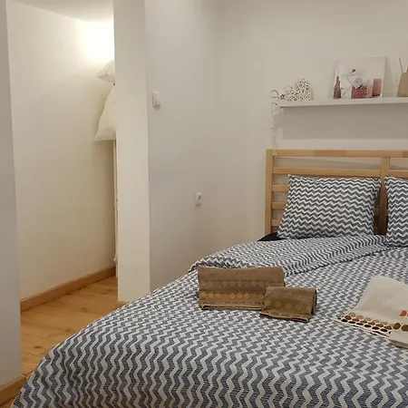 Bairro Alto - Bica 1