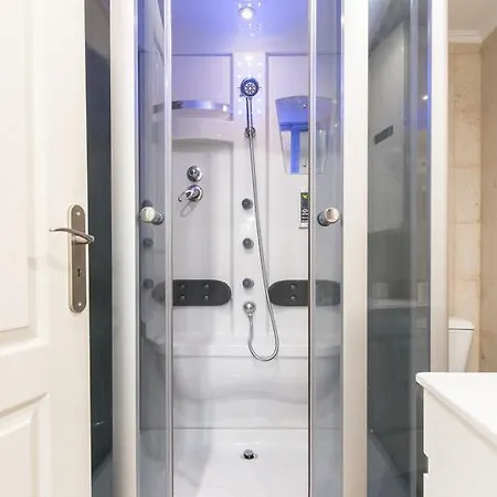 Bairro Alto - Bica 1 Apartamento